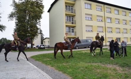 SKĄD SIĘ WZIELI UŁANI W TARNOGRODZIE?