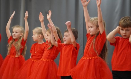 Przedszkolaki dla tarnogrodzkich seniorów