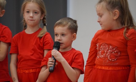 Przedszkolaki dla tarnogrodzkich seniorów