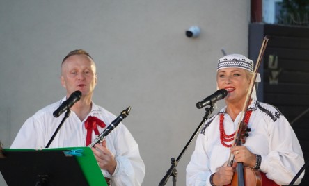 POTAŃCÓWKA NA POŻEGNANIE LATA  z Kapelą Ludową KRĄŻAŁKA 