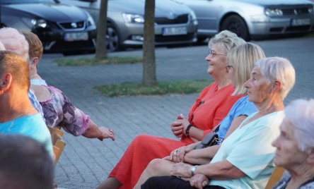 POTAŃCÓWKA NA POŻEGNANIE LATA  z Kapelą Ludową KRĄŻAŁKA 