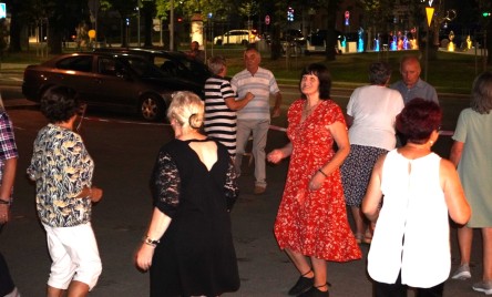 POTAŃCÓWKA NA POŻEGNANIE LATA  z Kapelą Ludową KRĄŻAŁKA 