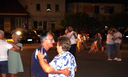 POTAŃCÓWKA NA POŻEGNANIE LATA  z Kapelą Ludową KRĄŻAŁKA 