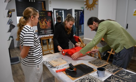  Tradycyjna sztuka drzeworytnicza w ramach projektu "1000-lecie koronacji Bolesława Chrobrego"