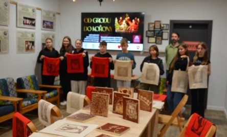  Tradycyjna sztuka drzeworytnicza w ramach projektu "1000-lecie koronacji Bolesława Chrobrego"