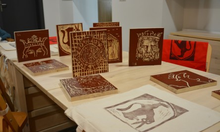  Tradycyjna sztuka drzeworytnicza w ramach projektu "1000-lecie koronacji Bolesława Chrobrego"