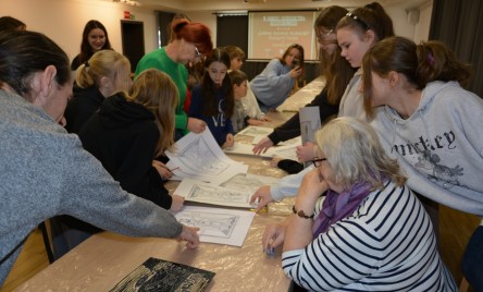 Drzeworyt nie tylko czarno-biały