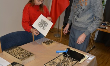 Drzeworyt nie tylko czarno-biały