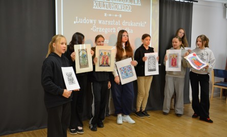 Drzeworyt nie tylko czarno-biały