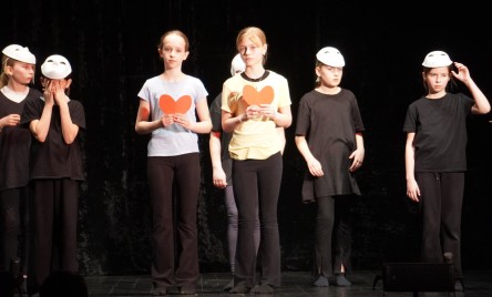 25. POWIATOWY PRZEGLĄD TEATRÓW DZIECIĘCYCH I MŁODZIEŻOWYCH-PELIMINAJCJE POWIATOWE