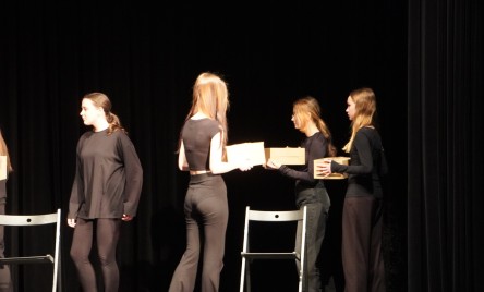 25. POWIATOWY PRZEGLĄD TEATRÓW DZIECIĘCYCH I MŁODZIEŻOWYCH-PELIMINAJCJE POWIATOWE