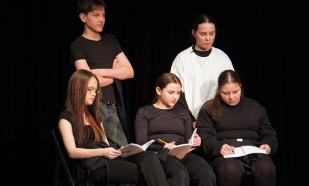 25. POWIATOWY PRZEGLĄD TEATRÓW DZIECIĘCYCH I MŁODZIEŻOWYCH-PELIMINAJCJE POWIATOWE