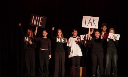 25. POWIATOWY PRZEGLĄD TEATRÓW DZIECIĘCYCH I MŁODZIEŻOWYCH-PELIMINAJCJE POWIATOWE