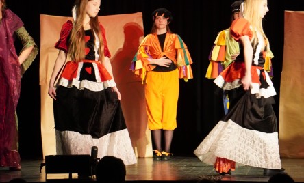 25. POWIATOWY PRZEGLĄD TEATRÓW DZIECIĘCYCH I MŁODZIEŻOWYCH-PELIMINAJCJE POWIATOWE