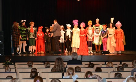 25. POWIATOWY PRZEGLĄD TEATRÓW DZIECIĘCYCH I MŁODZIEŻOWYCH-PELIMINAJCJE POWIATOWE