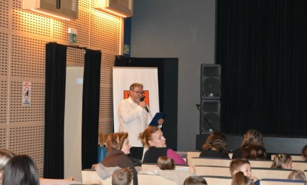 25. POWIATOWY PRZEGLĄD TEATRÓW DZIECIĘCYCH I MŁODZIEŻOWYCH-PELIMINAJCJE POWIATOWE