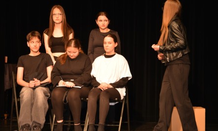 25. POWIATOWY PRZEGLĄD TEATRÓW DZIECIĘCYCH I MŁODZIEŻOWYCH-PELIMINAJCJE POWIATOWE