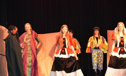 25. POWIATOWY PRZEGLĄD TEATRÓW DZIECIĘCYCH I MŁODZIEŻOWYCH-PELIMINAJCJE POWIATOWE