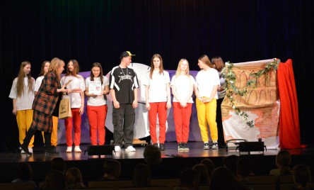 25. POWIATOWY PRZEGLĄD TEATRÓW DZIECIĘCYCH I MŁODZIEŻOWYCH-PELIMINAJCJE POWIATOWE